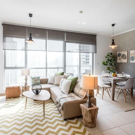 Maison Privee - Exclusive Apt With Burj Khalifa Next Door دبي المظهر الخارجي الصورة