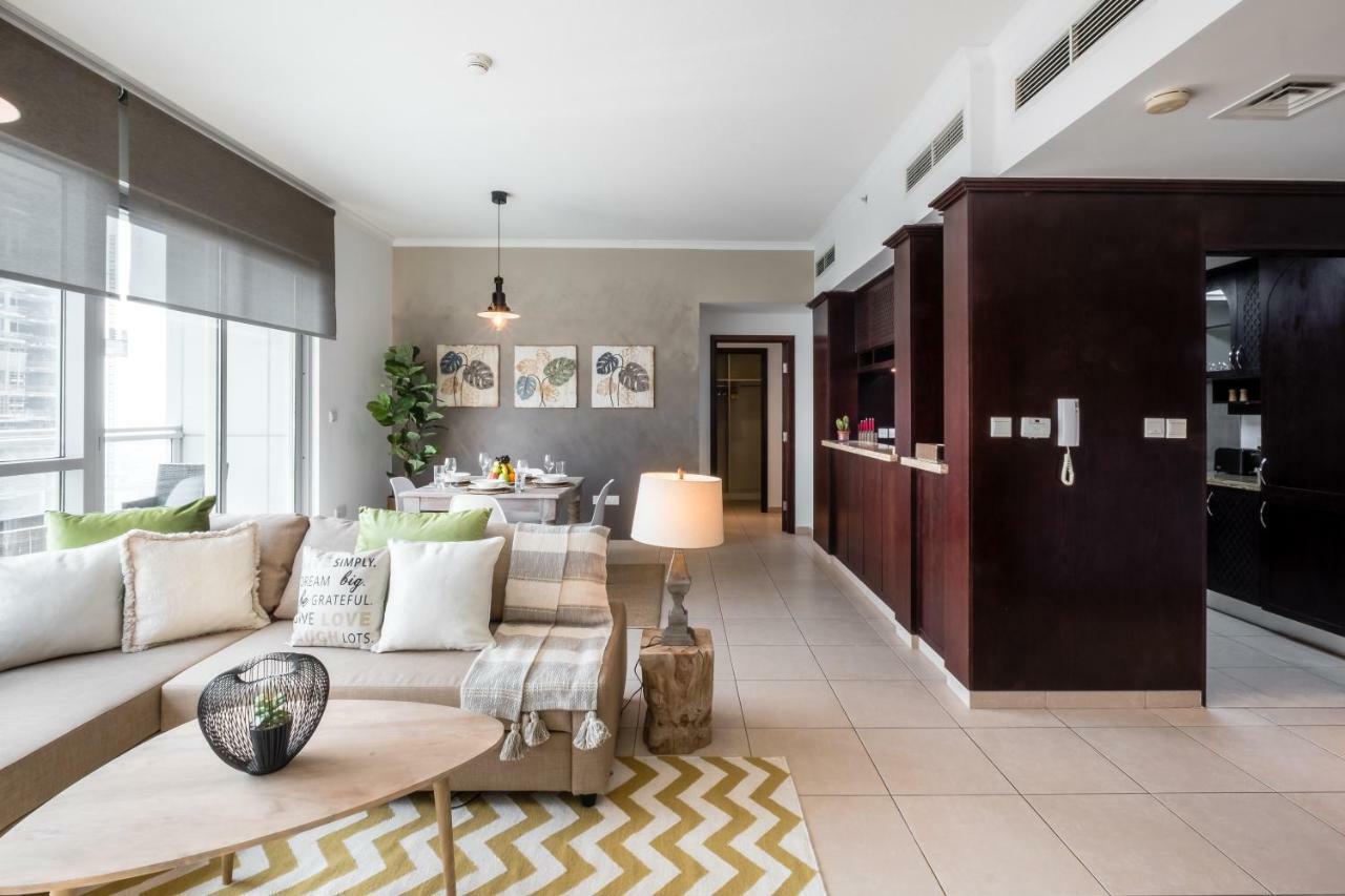 Maison Privee - Exclusive Apt With Burj Khalifa Next Door دبي المظهر الخارجي الصورة